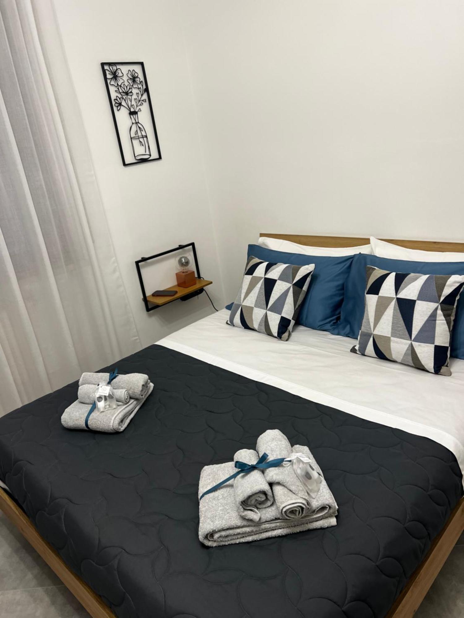 Roka House Apartment Peschiera del Garda Ngoại thất bức ảnh